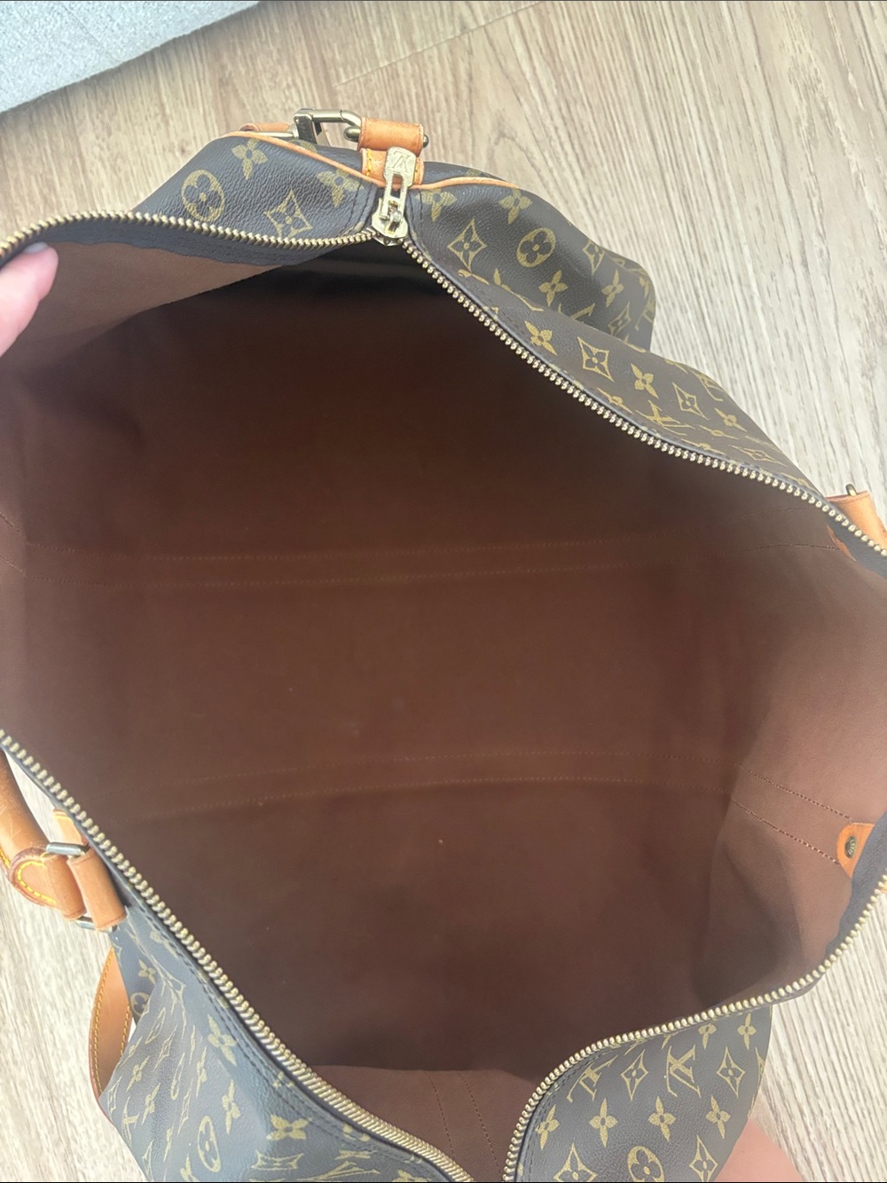 Louis Vuitton Monogram Canvas 60 Keepall with authenticity - Picture 11 of 14